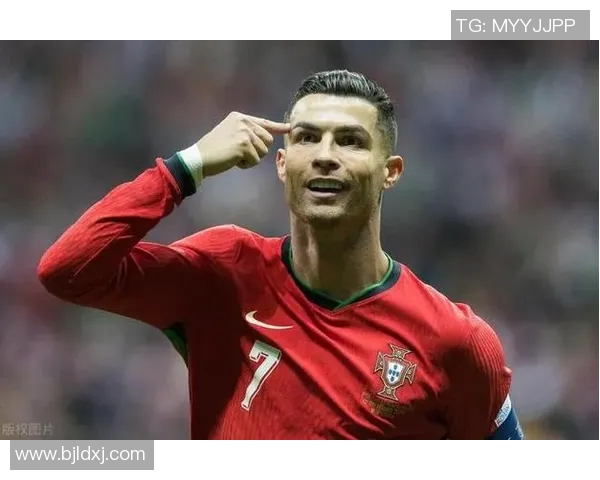 七号足球明星葡萄牙的辉煌历程与传奇瞬间回顾